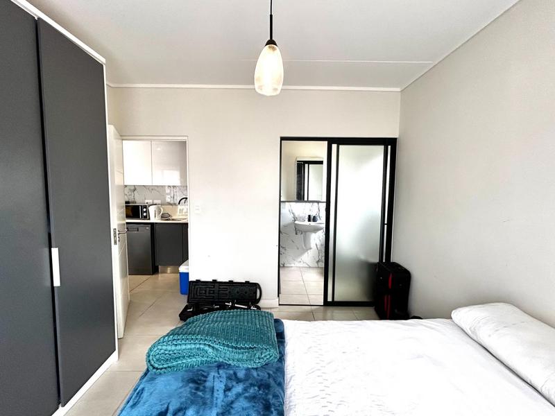 To Let 1 Bedroom Property for Rent in The Huntsman Western Cape